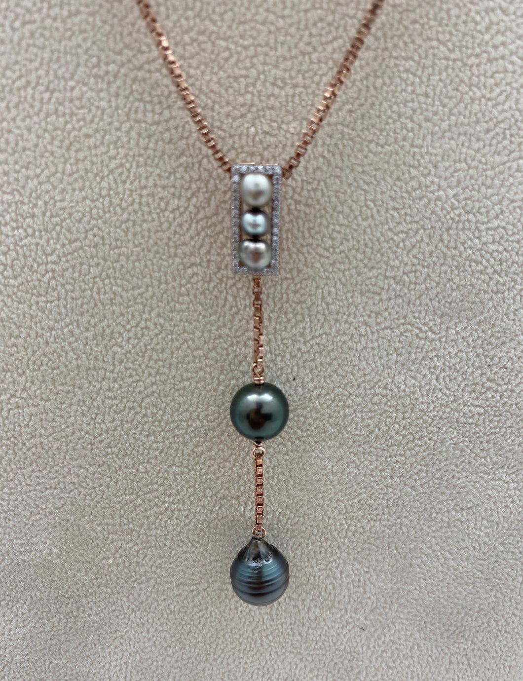 Tahitian Pearl Pendant